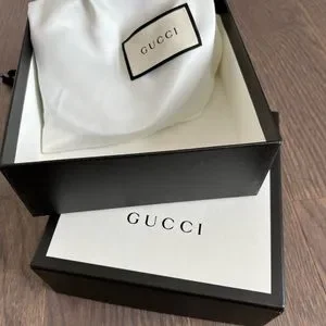 Gucci | Accessories | Gucci Marmont Thin Leather Belt With  display picture 1